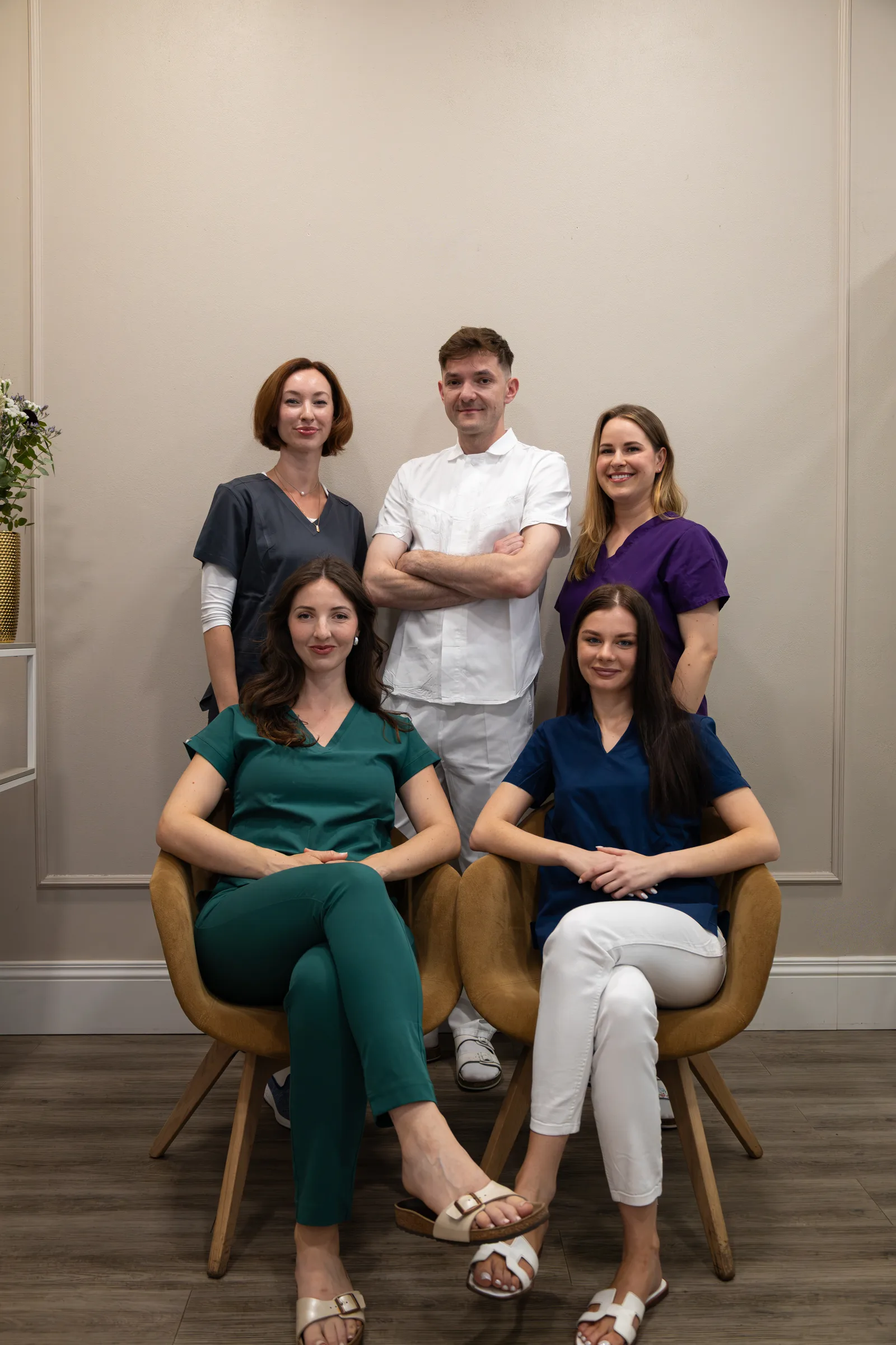 Tým zubní ordinace DentalSuite v Karlíně